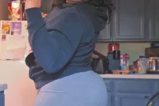 Thick Mulatto "New in Town" - Image 4