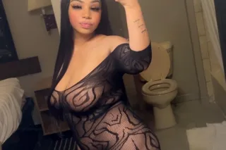 😍🫦Your New Favorite 🥵🍭SWEET & SEXY Goddess 🍯🎀💕 100% REAL and READY💦✨✅ - Image 5