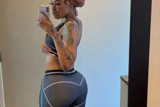 head so good ill have youre eyes going to the back of your head incall and $30 depoist outcall! 2 girl also available! - Image 7