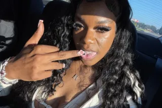 head so good ill have youre eyes going to the back of your head incall and $30 depoist outcall! 2 girl also available! - Image 9