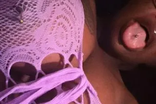 𝑴𝒆𝒓𝒓𝒚 𝑻𝒉𝒊𝒄𝒌𝒎𝒂𝒔🎄💚 Creamy🍨Ebony ... - Image 2