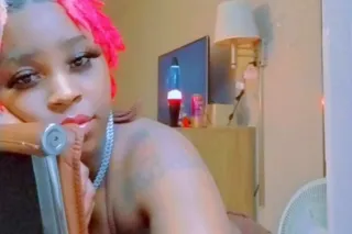 Baddie With a Phatty Daddy 🥴 - Image 4