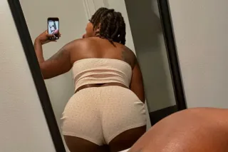 AVAILABLE In TAMPA OUTCALL - Image 2