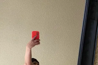 6’1 stallion 🐎 💦 Incalls / Car dates / Outcalls💲FaceTimes / Content🔥 lemme squirt on dat dick😏 - Image 1