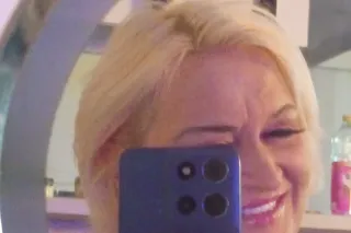 Attractive Blonde Available Now ! - Image 7