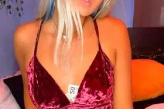 💖💦💖IM SOOO HORNYYY💋💦BEAUTIFUL ... - Image 1