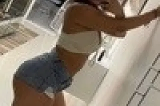 🍑❤Sexy Honey Latina available for incall24/7❤🍑 - Image 1
