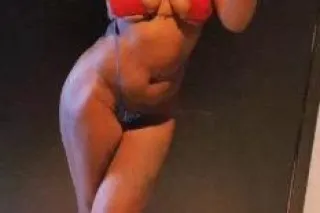 Daddy im available - Image 2