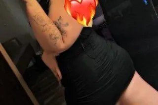 GUARANTEED BEST EXPERIENCE 💦 -... - Image 2