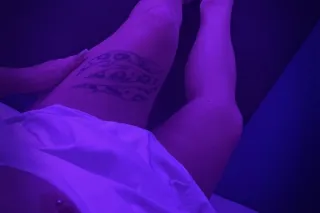 🤩your Favorite Redd Headed SNOWBUNNY🍑 catch me while you can 😈😈 Rated, Reviewed, and HIGHLY RECOMMENDED🫦 - Image 1