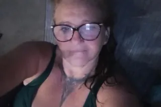 Sexy Kinky Cougar for you 💋 - Image 1