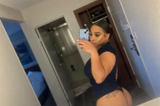 ATF party girl ❄❄ Sweet Sexy🧁😍... - Image 3