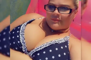 💋🌟⭐ CUTE, CHARMING, AND READY TO BRIGHTEN YOUR DAY 💕 - Image 3