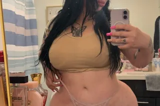 Big booty Latina 👅👅👅👅👅Outcalls Specials 🥰 - Image 7