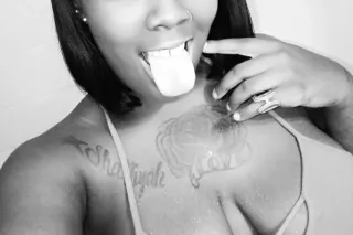 PRETTY BROWN ROUND🍫CUM AND SEE A REAL ONE - Image 4