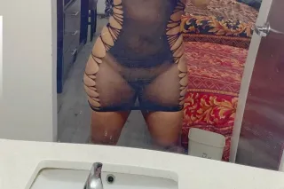 💦💋🤤SLIM THICK LATINA!!! CUM IN MY MOUTH!!ALL EXTRAS WELCOMED🤤💦👅 - Image 4