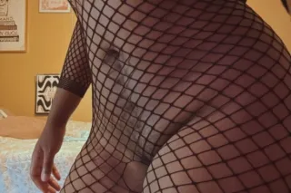 deals and specials seeking a fwb add me on instagram @miss_akenohimejima 💦 - Image 2