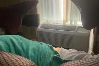 in town tomorrow not for a lon... - Image 4