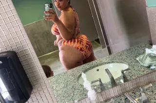 THICK SHIT💦🍑 BEST THROAT AROUND! NO BARE SERVICES💯 - Image 6