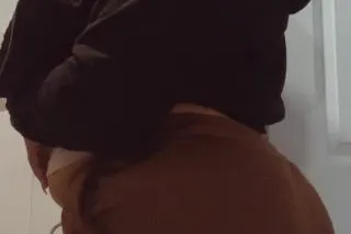 🤫👅 juixxxy peach 🍑 book now 2 ... - Image 2