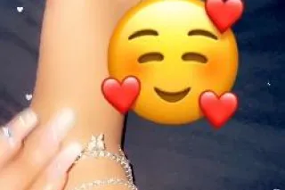 Come See A Real Life Proffesio... - Image 1