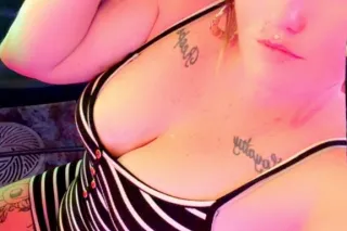 HEYY IM AVAILABLE COME SEE ME ... - Image 3
