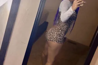 sexy girl💕 - 22 - Image 1
