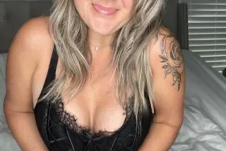 💥𝐂𝐮𝐫𝐯𝐞𝐲 𝐒𝐨𝐟𝐭, 𝐌𝐢𝐥𝐟 𝗛𝗼𝗿𝗻𝘆 𝗕𝗕𝗝 𝐌𝟬𝗠💋Any guy🔥Hot and 𝗦𝗲𝘅𝘆🥰Wet💦𝐀𝐧𝐚𝐥 Extra🌹👙LIVE VIDEO 𝐒𝐄𝐗💕Content SELL💕InCall📞OutCall🚗C - Image 1