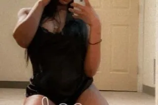 Available for incall / outcall... - Image 3