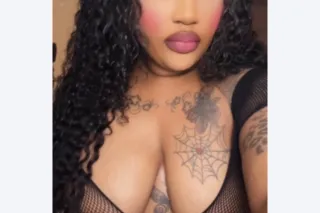 LOOKING FOR FUN BABE 💋🍆💦THE THROAT GOAT BADDIE WET AND TIGHT PUSSY 🍆💦back in town 👅💦 - Image 2