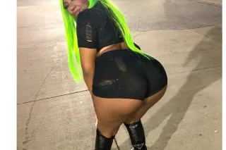 text me if you down to get nasty daddy - Image 12