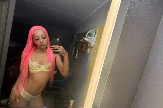 NEW IN TOWN 👅💋😘 - 26 - Image 3