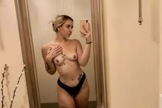 Looking for some good wet fun and party 💦 - Image 1