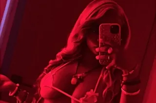 the QUEEN IS BACK 😏🥰SERIOUS IN... - Image 4
