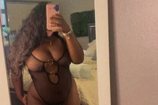 heeey babes up and avaalible rim jobs head pussy etc DEALS avalibale aslo - Image 2