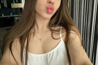 💕Sexy Hot Girl💦 Enjoy my Servi... - Image 4