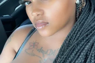 Hot, Wet & Ready🥰 Come See About Me - Image 2