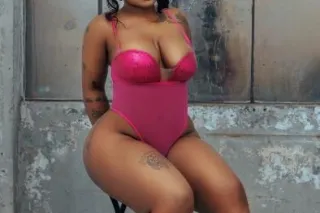 ALL NATURAL🥰ThiCK nO BELLY💣FiL... - Image 1