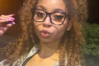 A nice girl looking for a bad boy to show me some fun - Image 1