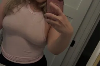OUTCALLS & CONTENT✨ Highly Favored. Beauty. ✨💫 Seductive • Confident • Laid-Back Energy - Image 4