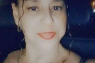Sexy Dominican Mami - Image 1