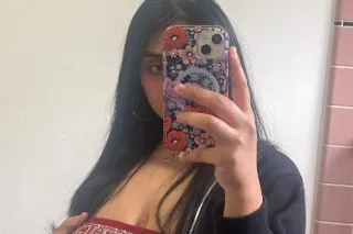 Thick Latina Mommy - Image 2