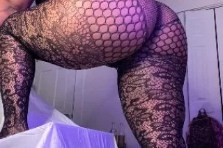 curvaceous, queen 🧚🏽🍭🎬 - 33 - Image 2