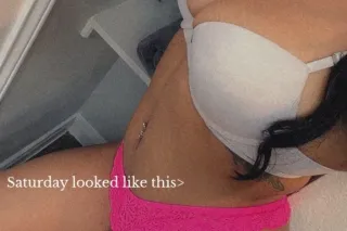 NEW IN TOWN SEXY LATINA HORNY ... - Image 4
