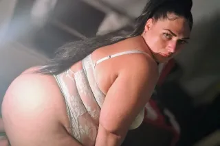 THICK RUSSIAN WHITE GIRL WITH FATT ASS DEEP THROAT GODDESS !!!🤑😜 - Image 7