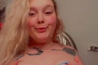 Thick Curvy Star-Tatted BBW 🌟🍑💦 | Bareback • GFE • Anal • Sloppy BBJ • CIM/CIP | All Positions, Any Age/Size 🔥Incall,outcall and 🚗Car Fun👅 - Image 4