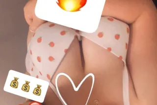 hot srings 🤪 - Image 1