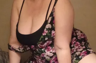 🤤😋THICK, JUICY AND DELICIOUS😋🤤 - Image 5