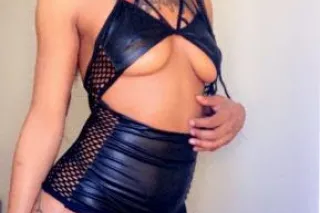 im back in Austin 💗😏 petite 🥰 ... - Image 3