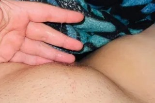 Lets me help u stat off the weekend! Cum and play with me!! - Image 5
